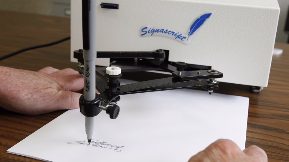 What’s the Deal with Autopens?