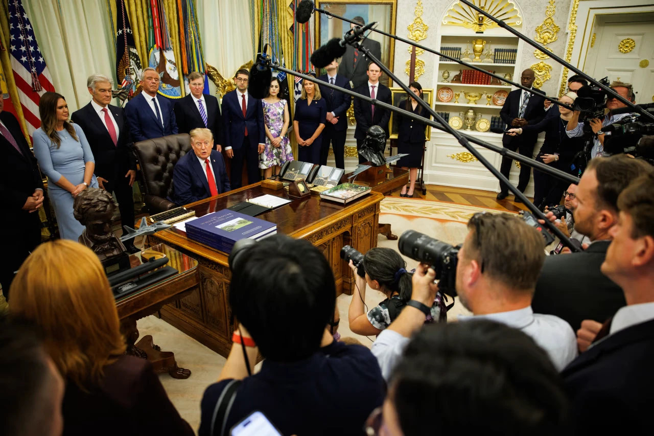 What is the White House press pool?